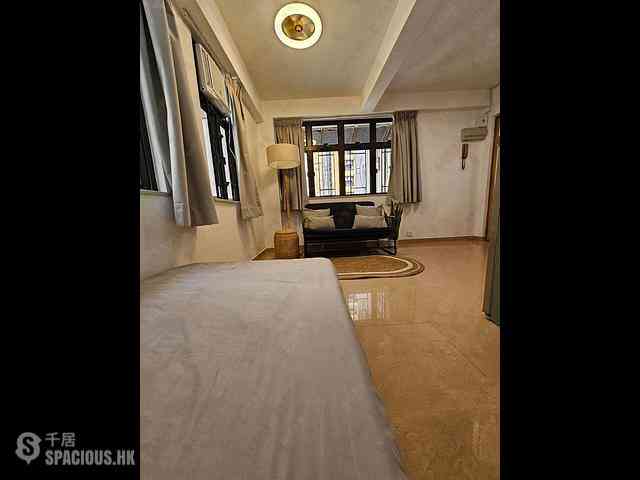 Sai Ying Pun - Wing Lee Building 04