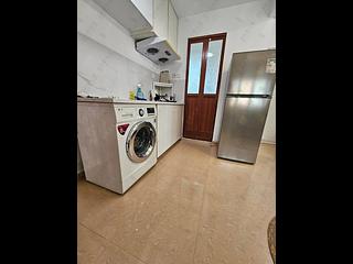 Sai Ying Pun - Wing Lee Building 05