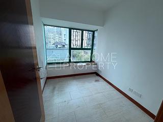 Mid Levels West - Shiu Chung Court 03