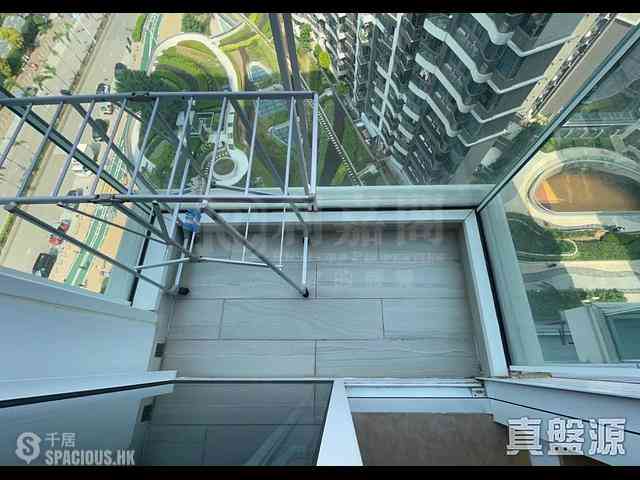 Tseung Kwan O - Monterey Block 6B 05