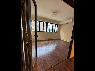 Sai Ying Pun - 230-232, Des Voeux Road West 02