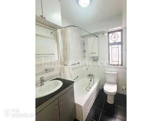 Yau Yat Chuen - Fortune House 07
