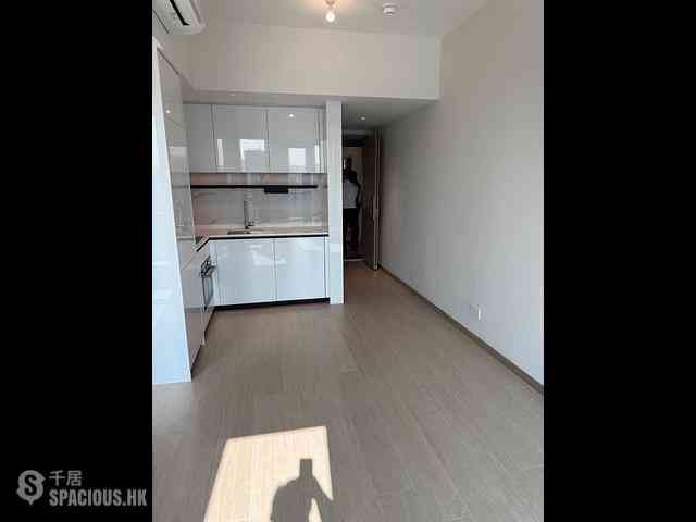 Yau Tong - Chill Residence 05