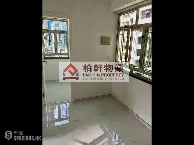 Quarry Bay - Tak Fat Building 04