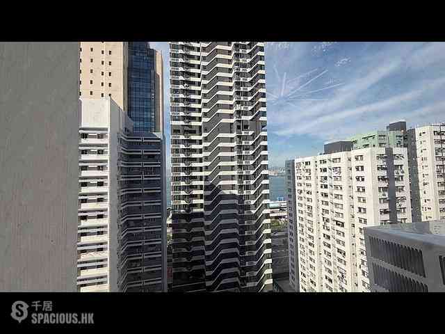 Shek Tong Tsui - Kam Wa Building 03