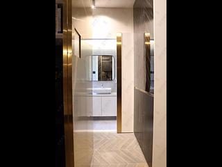 Sai Ying Pun - Kwan Yick Building Phase 3 07