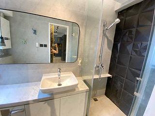 Sai Ying Pun - Kwan Yick Building Phase 3 13