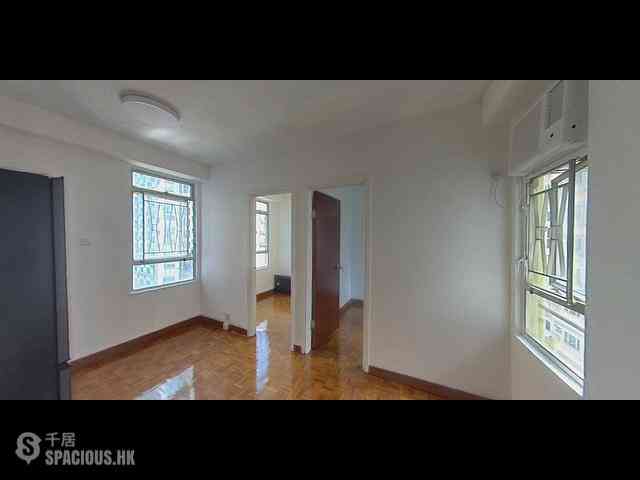 Sai Ying Pun - New Start Building 01