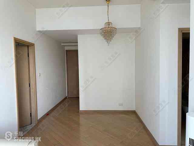 West Kowloon - The Cullinan (Tower 21 Zone 5 Star Sky) 02