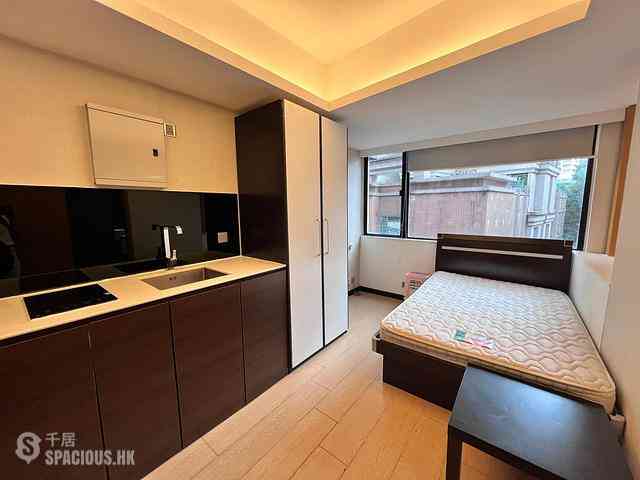 Wan Chai - 124-126, Wan Chai Road 01