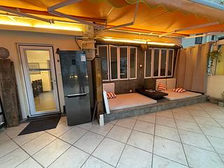 Wan Chai - Pao Yip Building 02