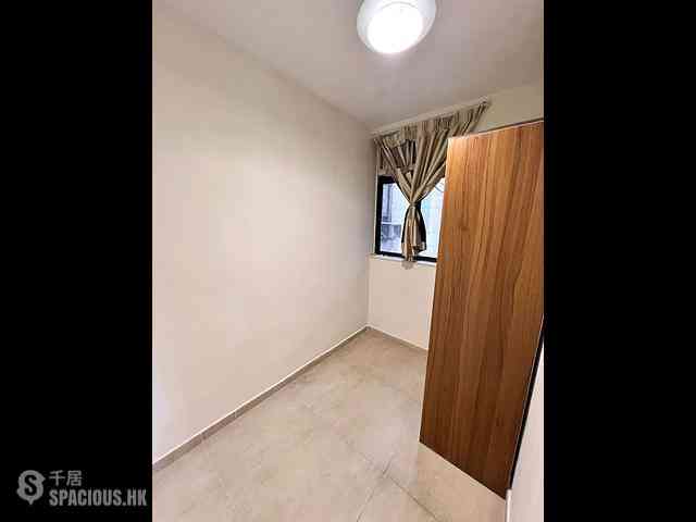 Wan Chai - Kingstown Mansion 06