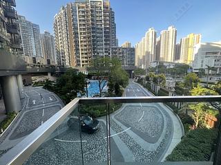 Tseung Kwan O - The Wings Ocean Wings Block 8 03