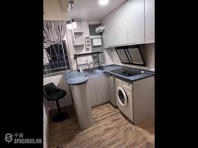 Wan Chai - Hay Wah Building Block B 09