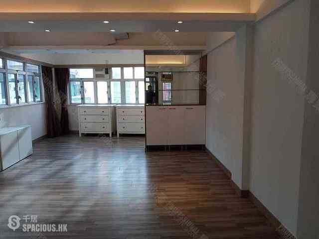 Central - 14, Gage Street 08