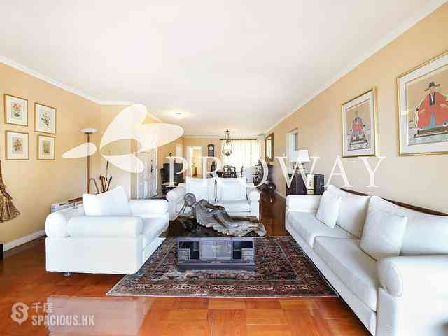 Pok Fu Lam - Baguio Villa Block 44 03