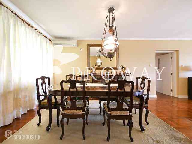 Pok Fu Lam - Baguio Villa Block 44 05