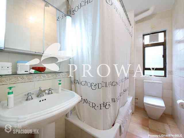 Pok Fu Lam - Baguio Villa Block 44 10