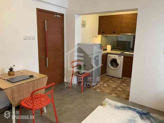 Central - 16-18, Kau U Fong 05