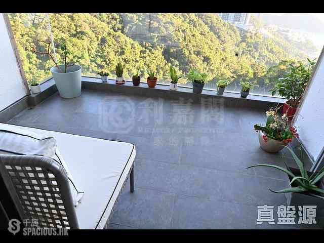 Repulse Bay - Ridge Court Block C-D 14