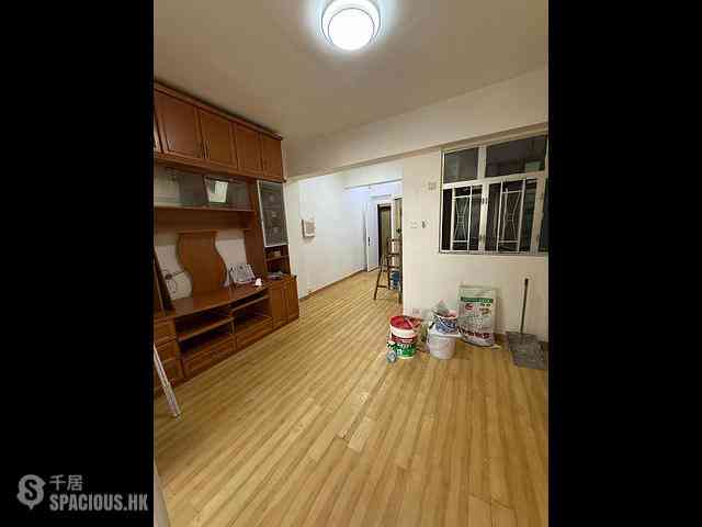 Mong Kok - Diamond House 01