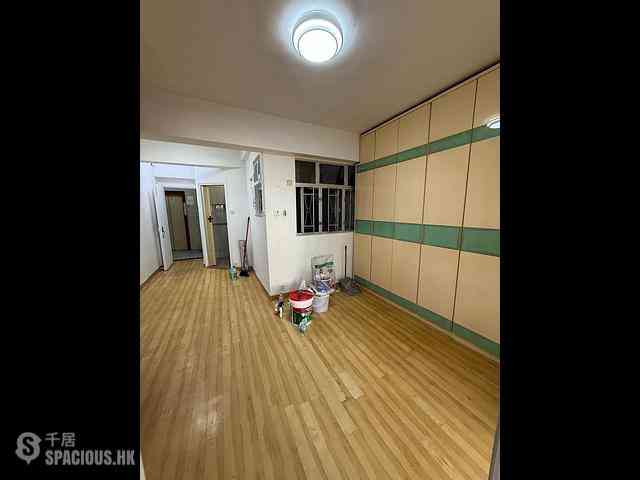 Mong Kok - Diamond House 03