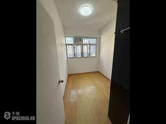 Mong Kok - Diamond House 06