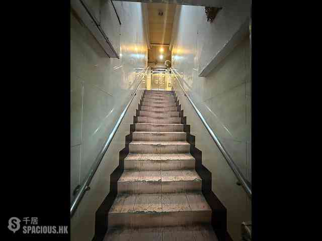 Mong Kok - Diamond House 12