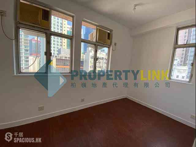Sheung Wan - Evora Building 06