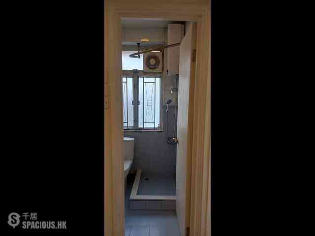 Sham Shui Po - Cheuk Wah House 05