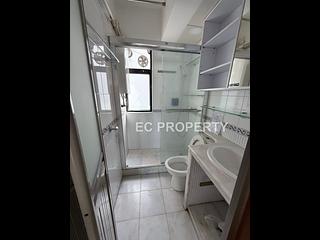 Tai Hang - Kanfield Mansion 07