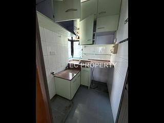 Tai Hang - Kanfield Mansion 04