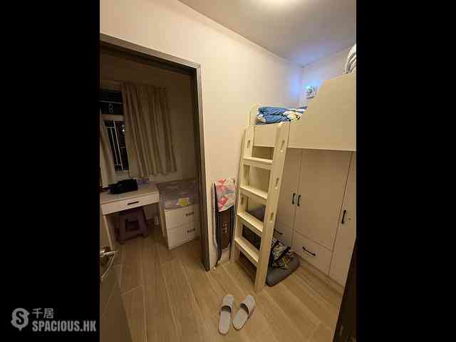 Quarry Bay - Nan Fung Sun Chuen 05