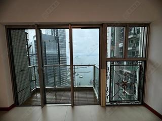 West Kowloon - Sorrento Phase 2 Block 2 05