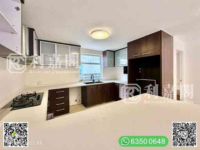 Clear Water Bay - Tai Hang Hau 08