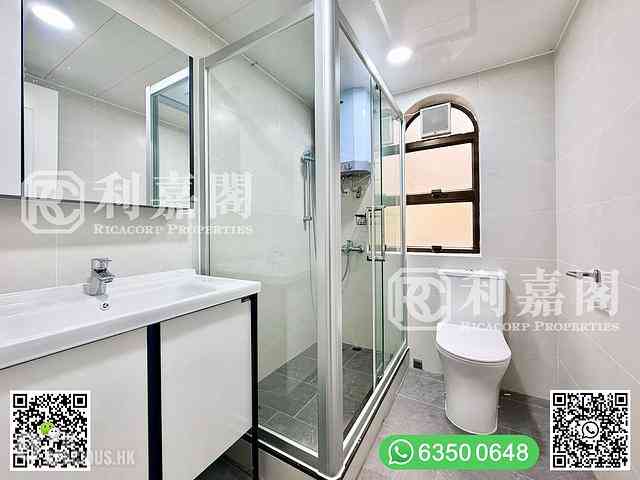 Clear Water Bay - Tai Hang Hau 15