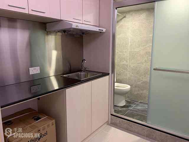 Quarry Bay - Tai Chow House 03