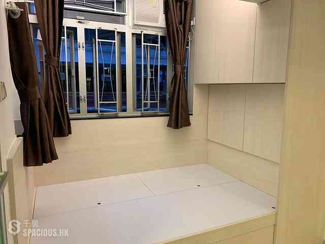 Quarry Bay - Tai Chow House 02