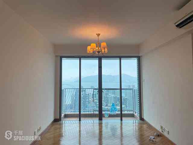 Tseung Kwan O - The Grandiose Block 3 01