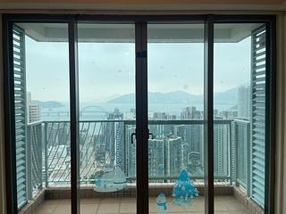 Tseung Kwan O - The Grandiose Block 3 03