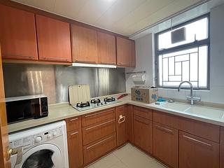 Tseung Kwan O - The Grandiose Block 3 06