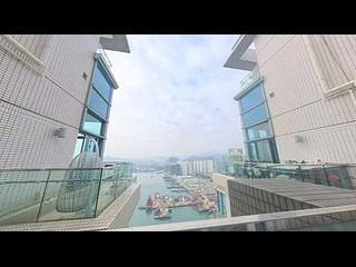 Tai Kok Tsui - The Long Beach 09