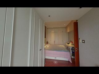 Tai Kok Tsui - The Long Beach 10