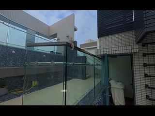 Tai Kok Tsui - The Long Beach 17