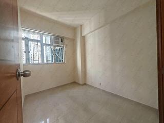 Shek Tong Tsui - Kwan Yick Building Phase 2 Block C 07