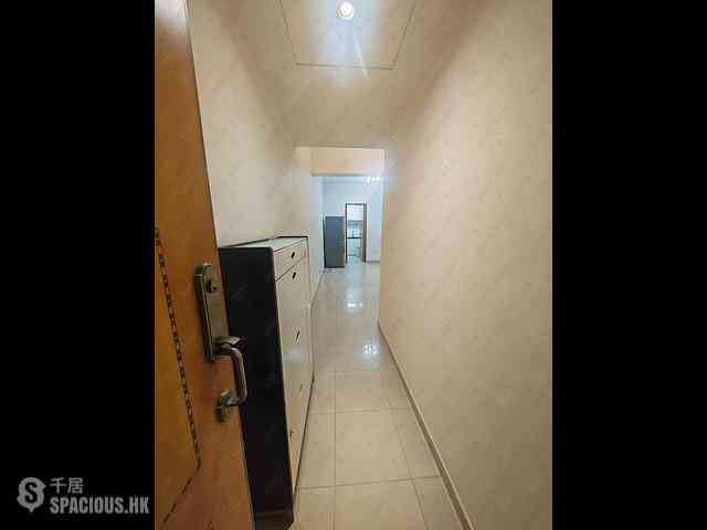 Shek Tong Tsui - Kwan Yick Building Phase 2 Block C 10