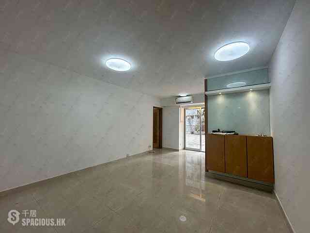 Sai Ying Pun - Yue Sun Mansion Block 1 15