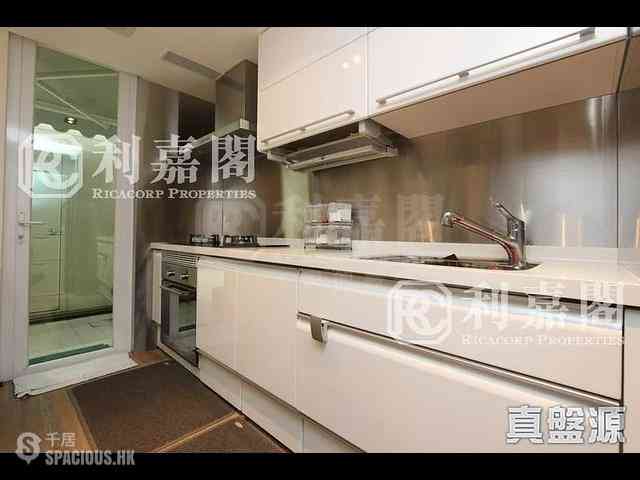 Clear Water Bay - Casa Bella Block 2 05