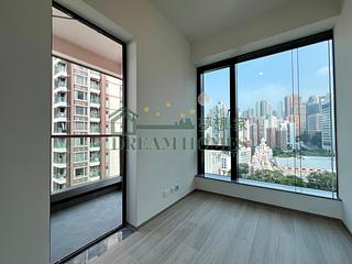 Shek Tong Tsui - Hillview Garden 02