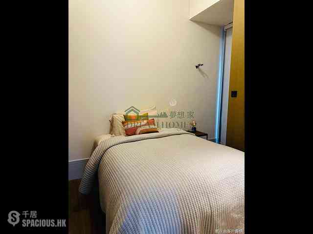 Wan Chai - Eight Star Street 04